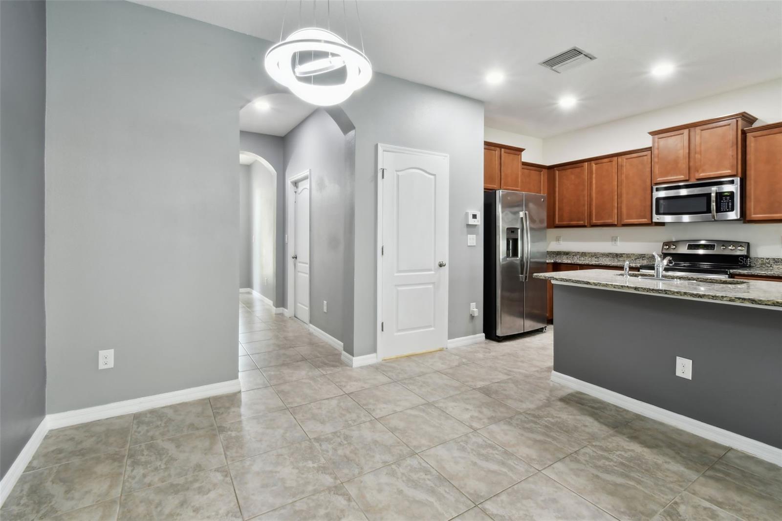 Dining room/kitchen