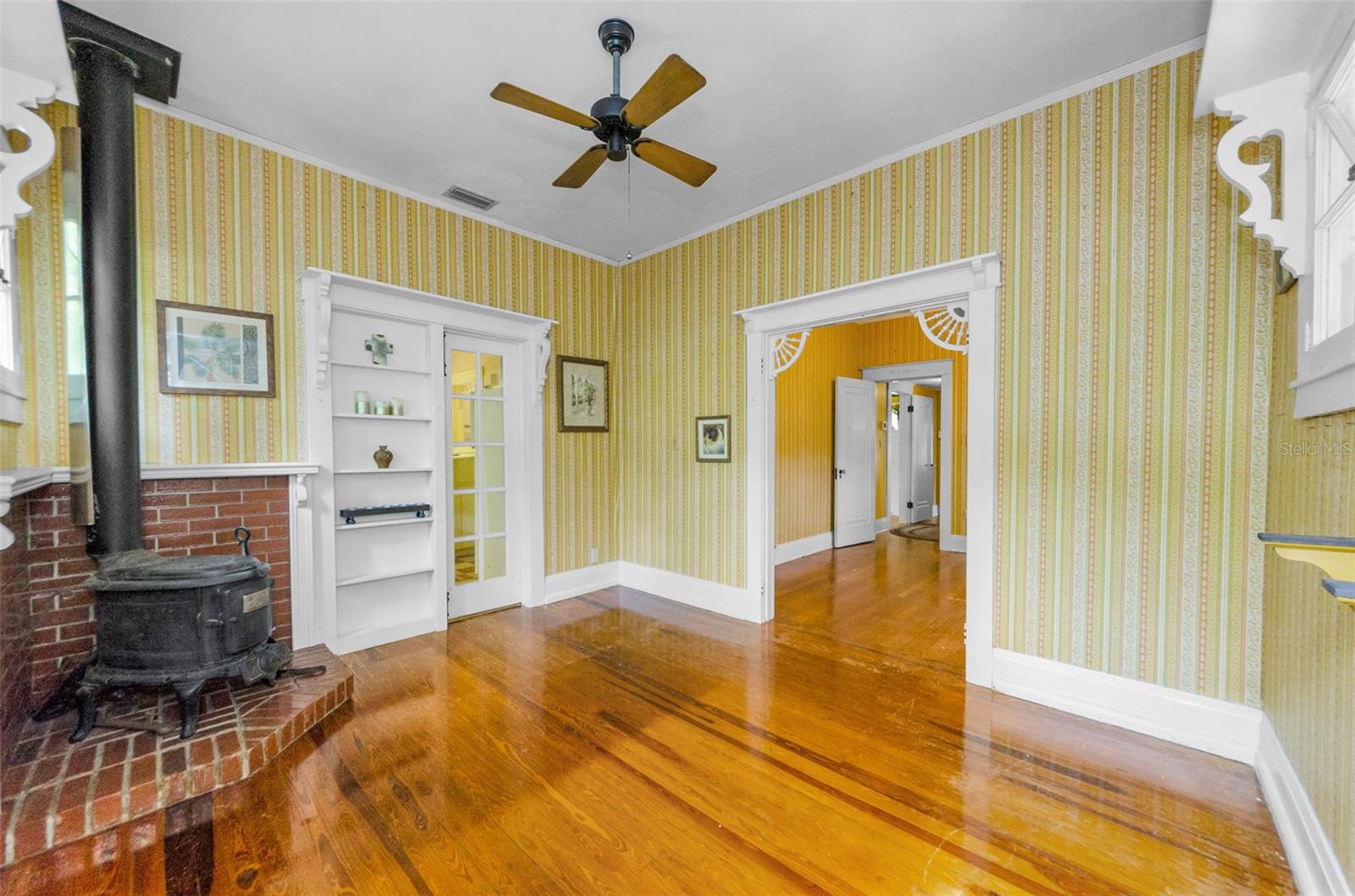 Flex space opens to the primary bedroom and to the 2nd kitchen space/bonus room