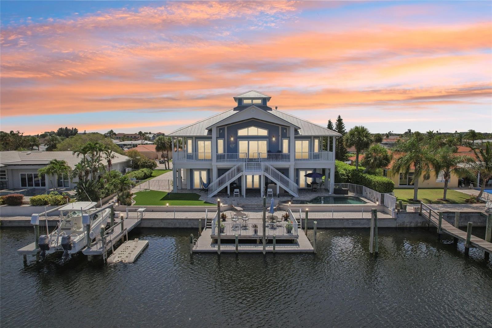 Park your YACHT here!