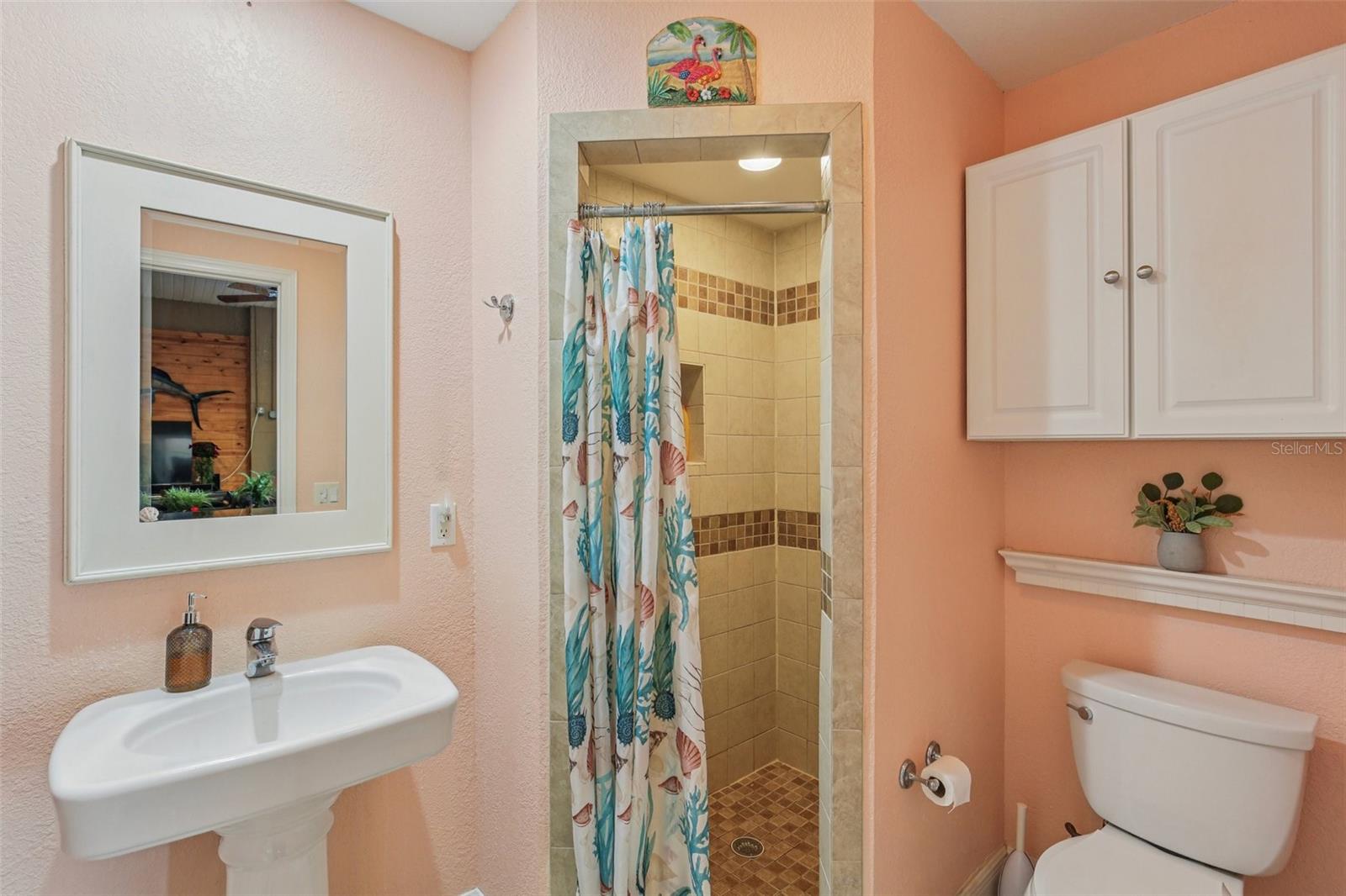 Downstairs Full 4th Bath