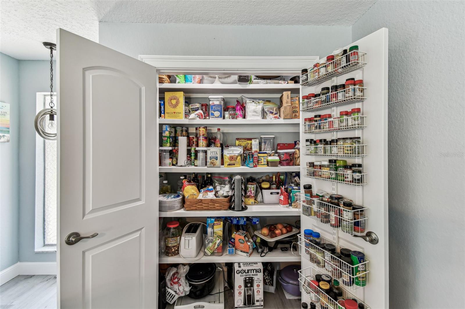 Built in pantry