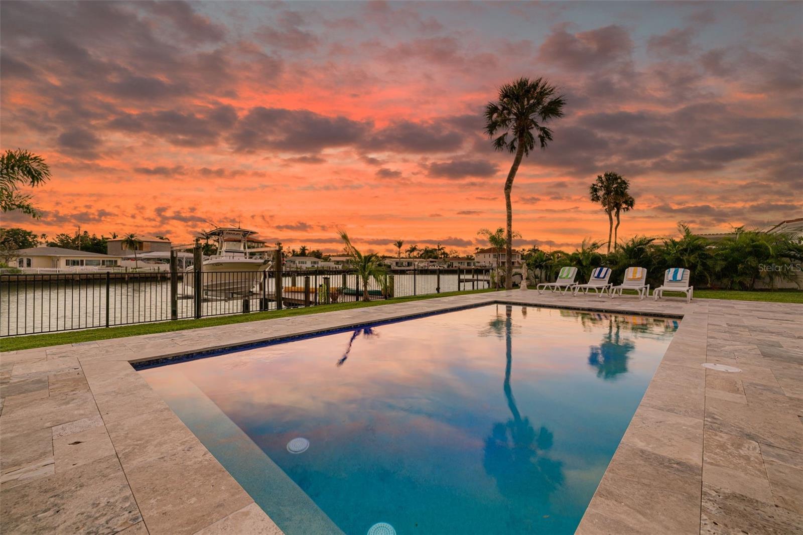 Presenting Paradise!