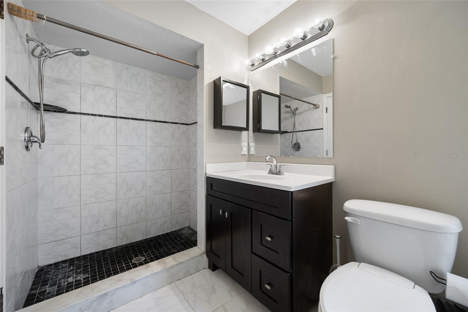 Relaxing Bathroom Retreat — Enjoy Everyday Comfort in the Spacious Main Bathroom at 3005 Pepperwood Ln W, Complete with Clean, Timeless Finishes.