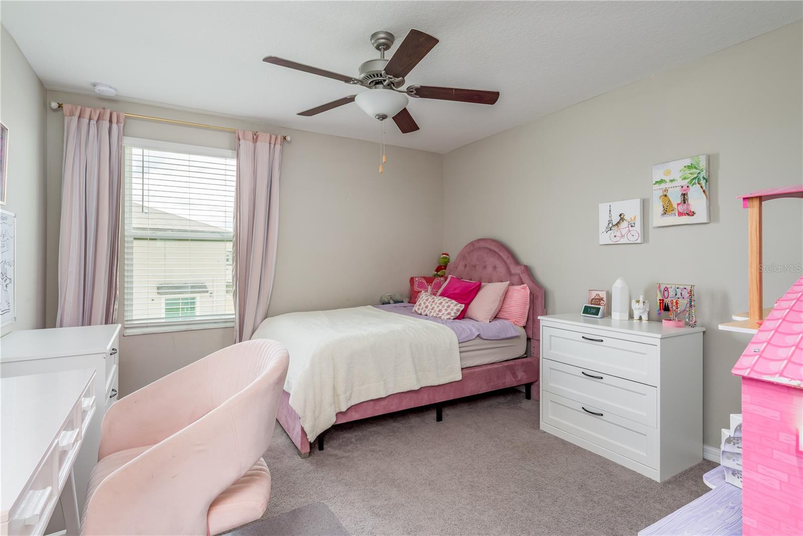 Fifth bedroom