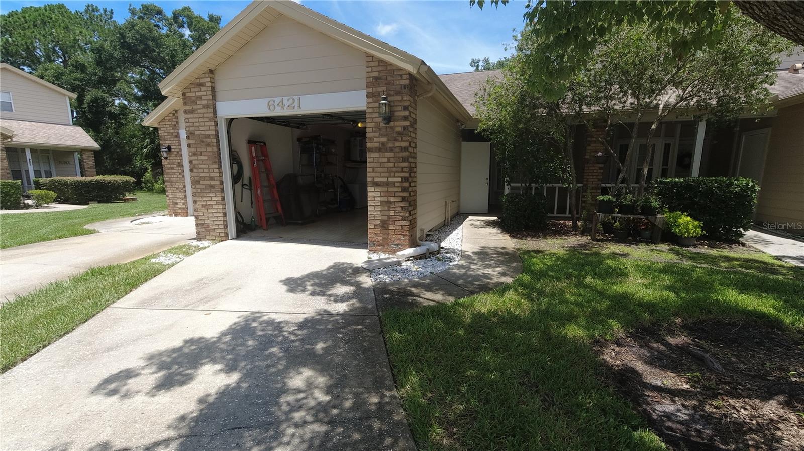 One Car Garage
