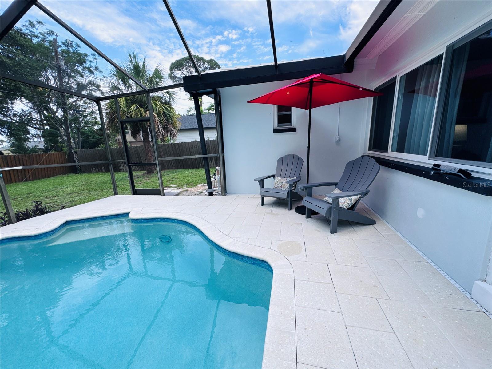 Swimming pool