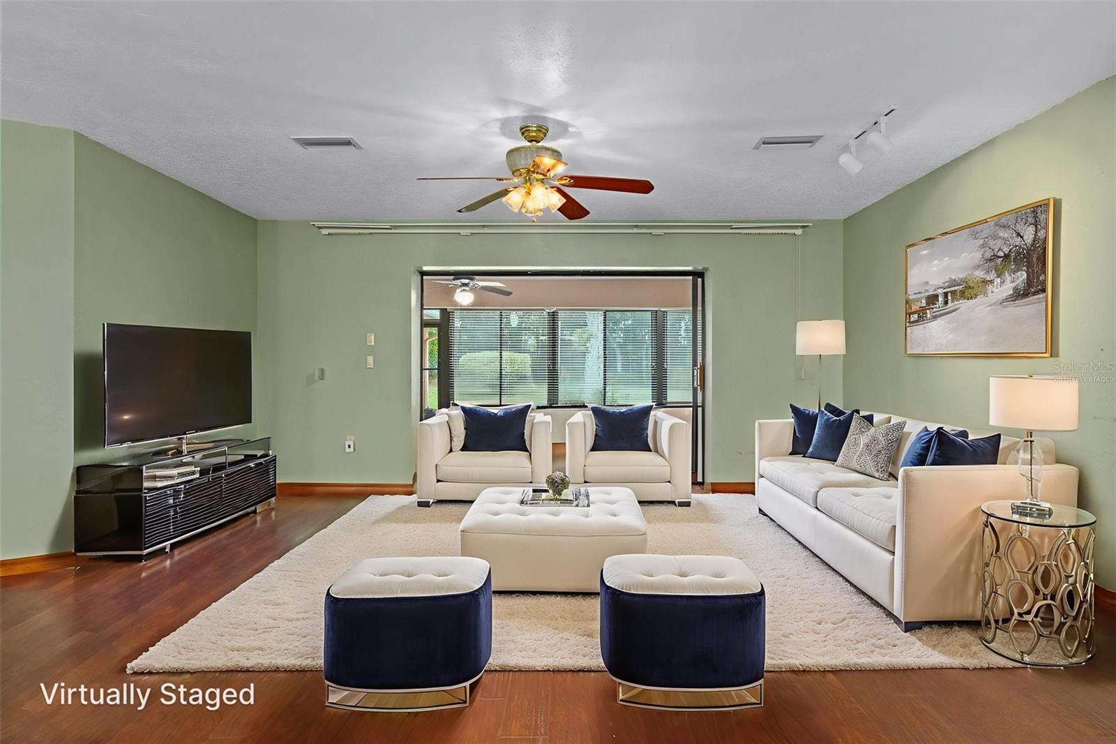 LIVING ROOM VIRTUALLY STAGED