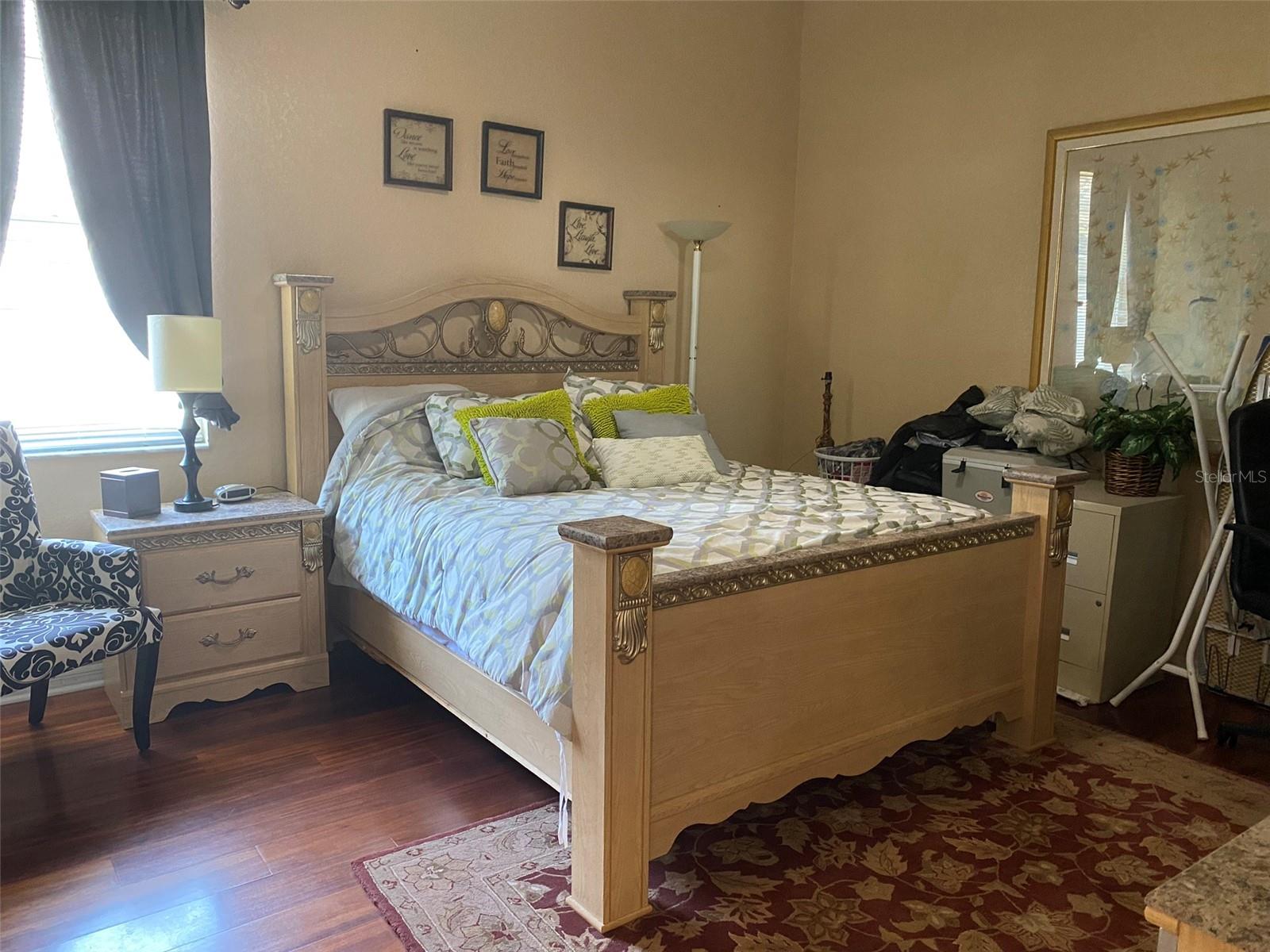 WOOD FLOORS