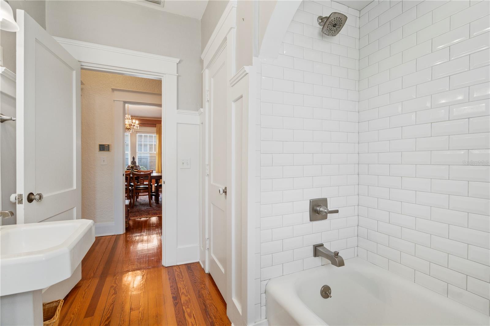 Second bathroom.