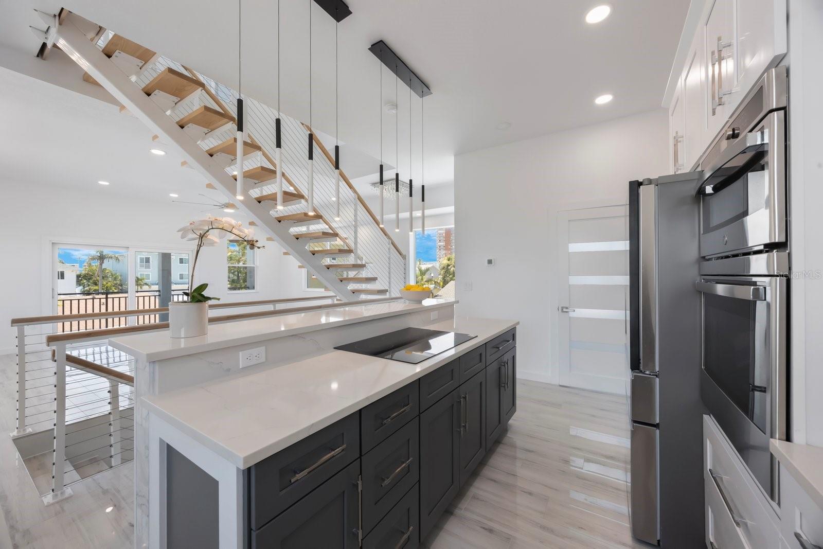 Breakfast Bar with Seating for Four