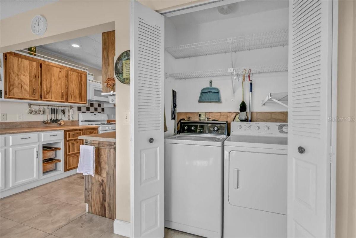 Washer & Dryer IN UNIT!