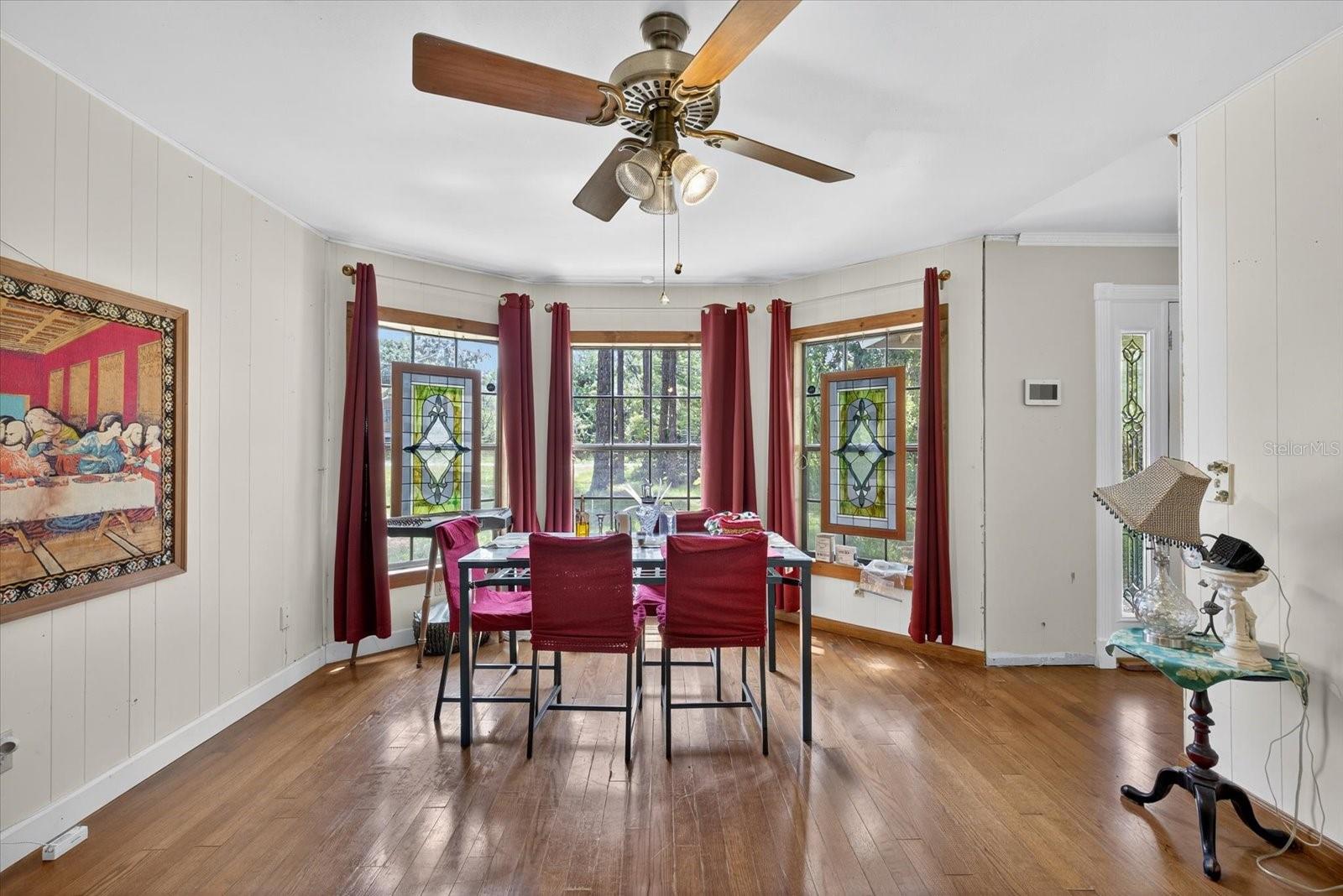 Formal Dinning Room