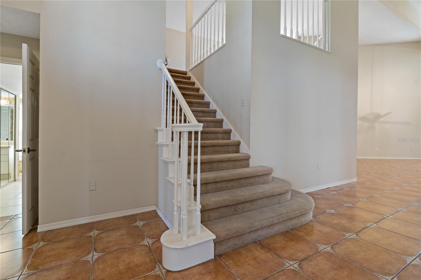 2nd Floor Steps