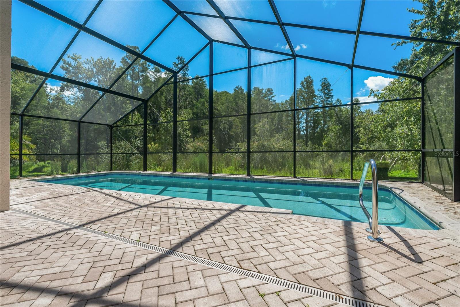 Lanai Pool