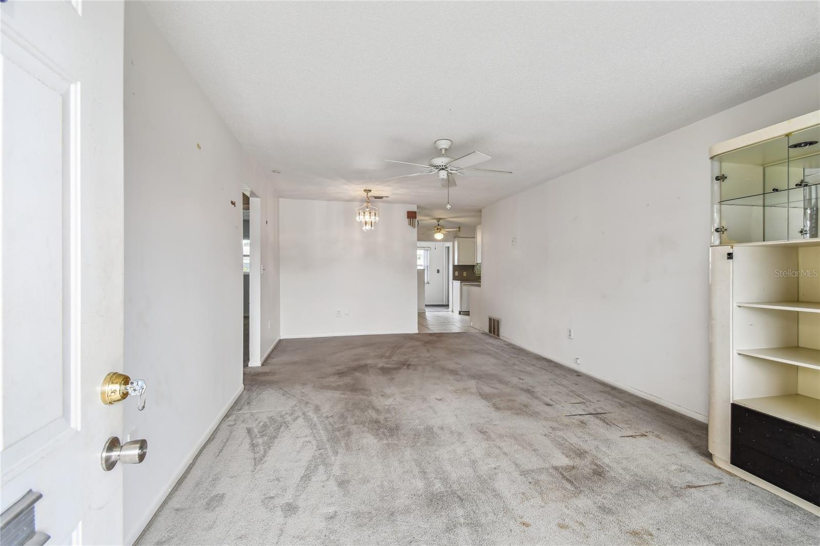 Entrance to living room and dining room