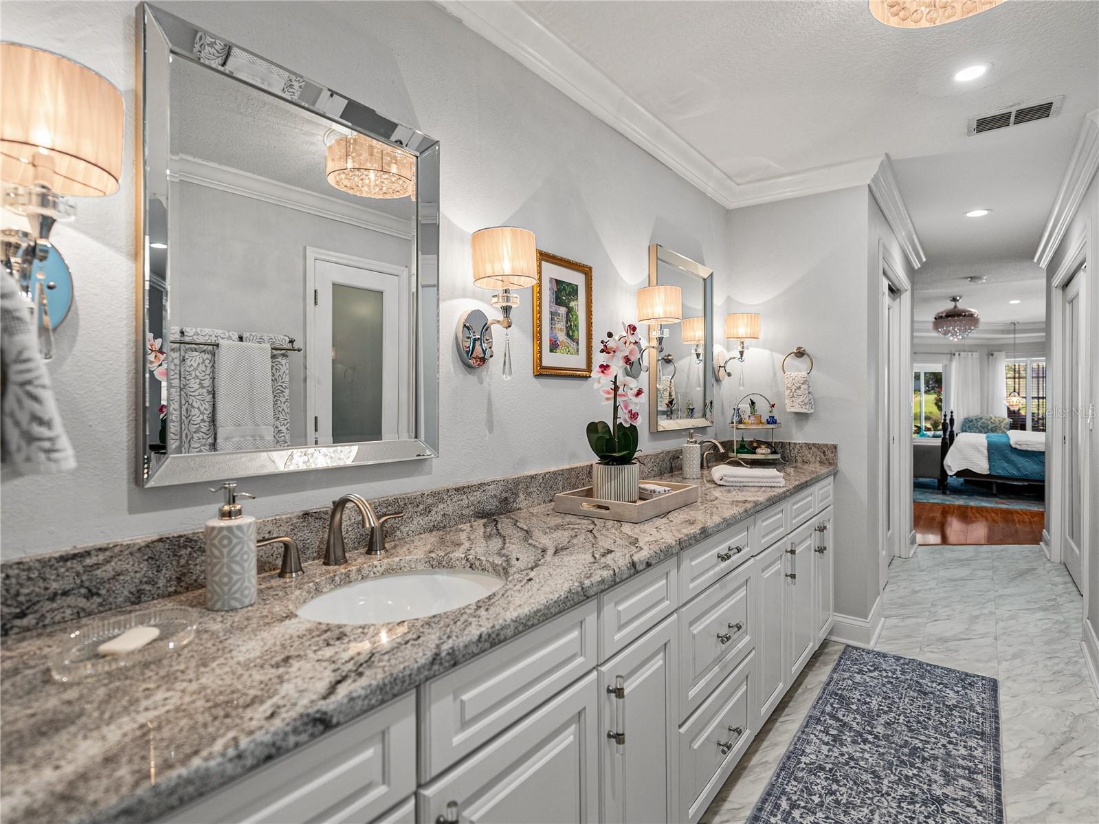 Fully Remodeled Primary Bath