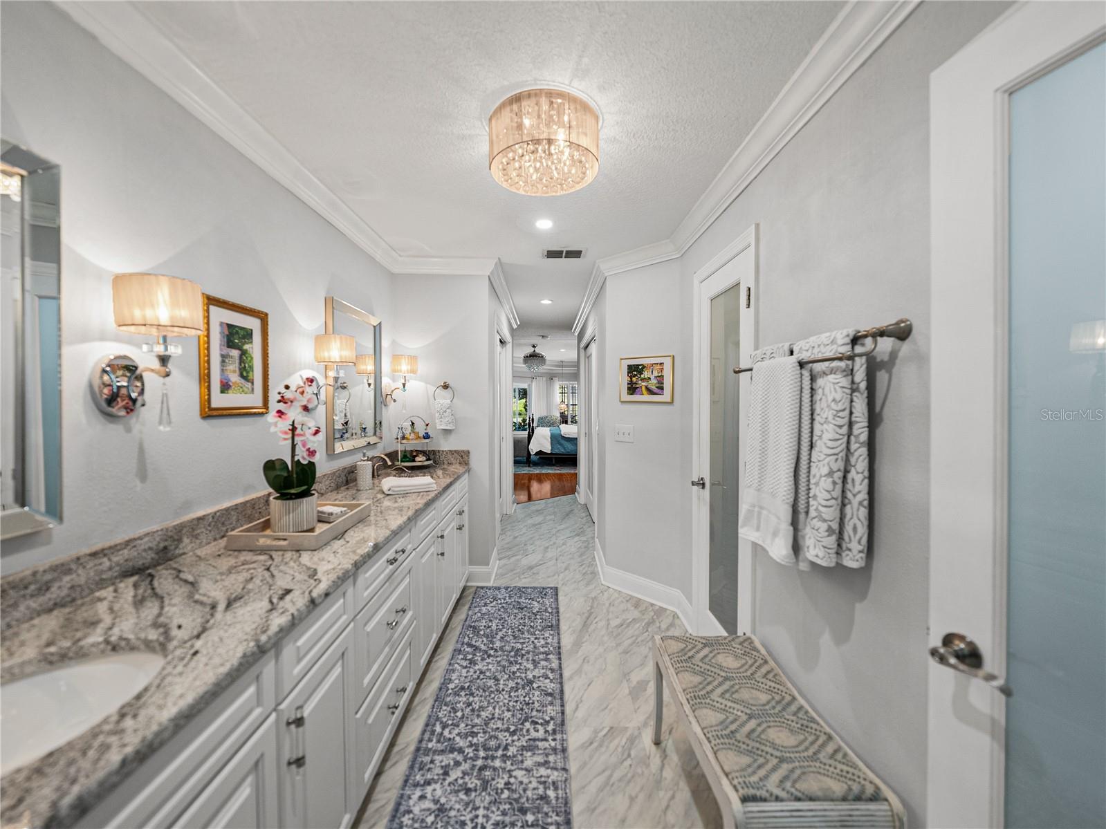 Fully Remodeled Primary Bath