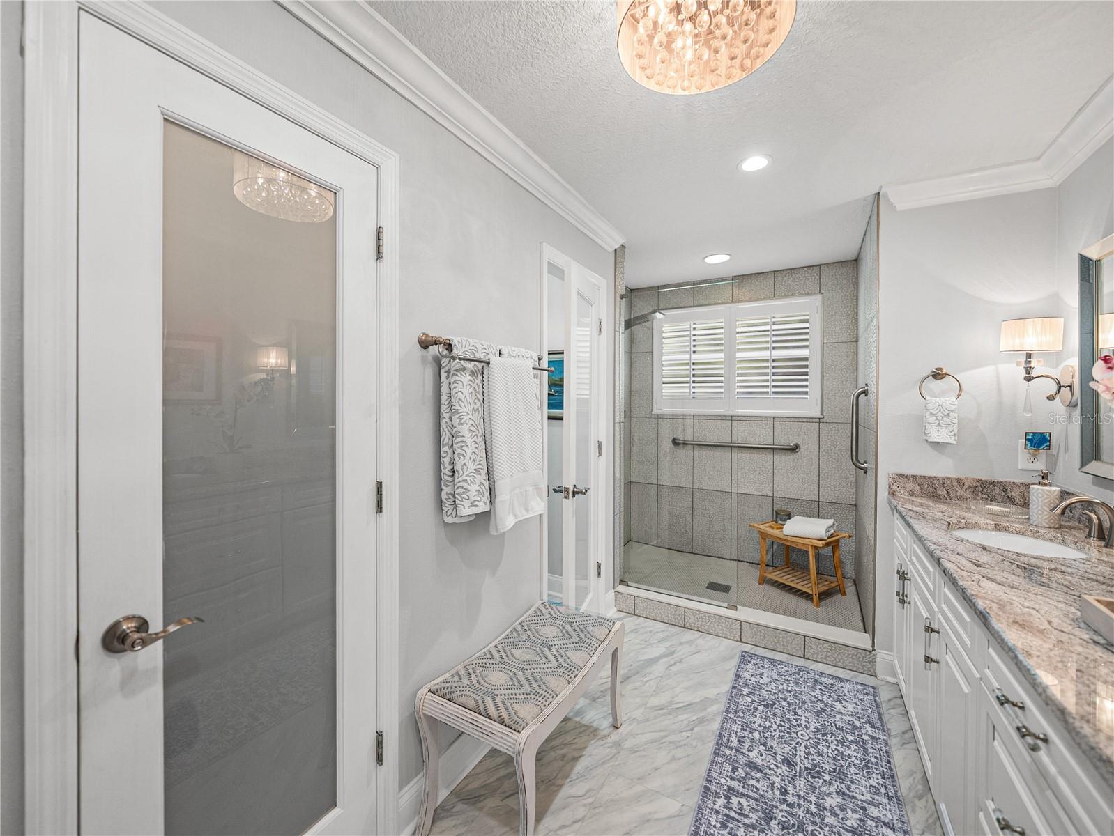 Fully Remodeled Primary Bath