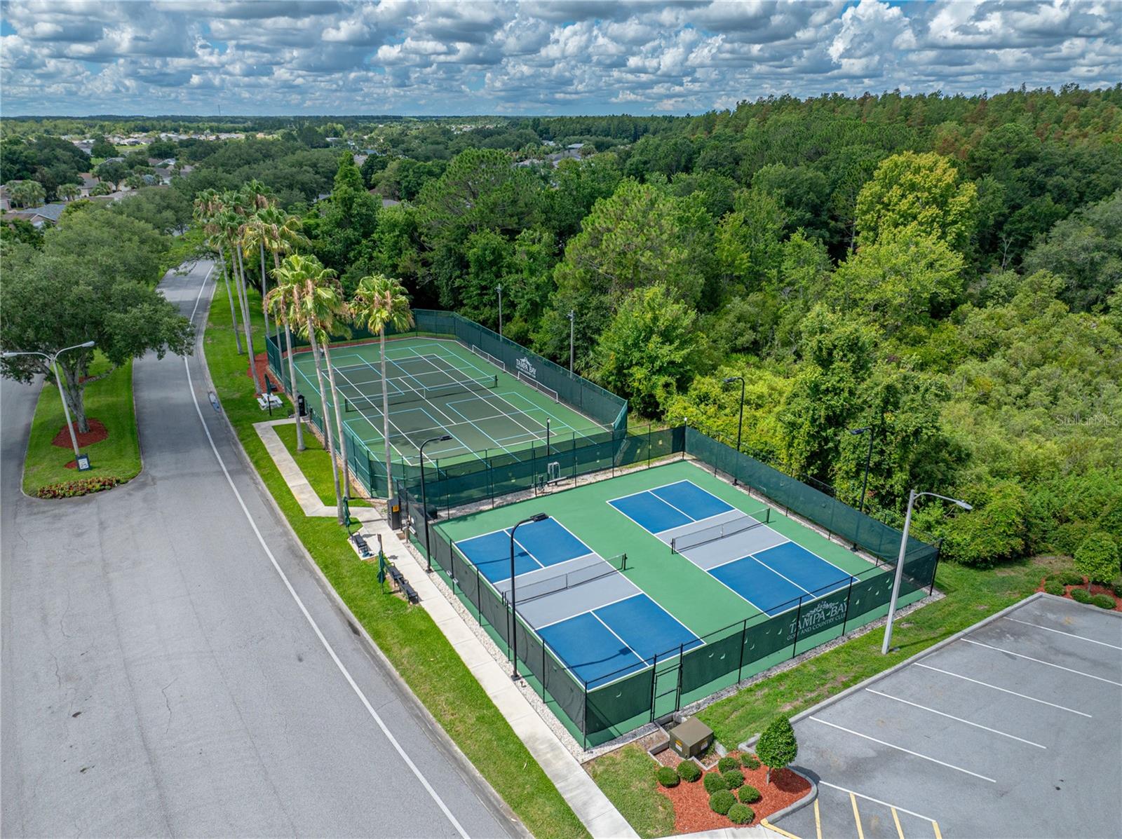 Lighted Tennis and Pickleball Courts