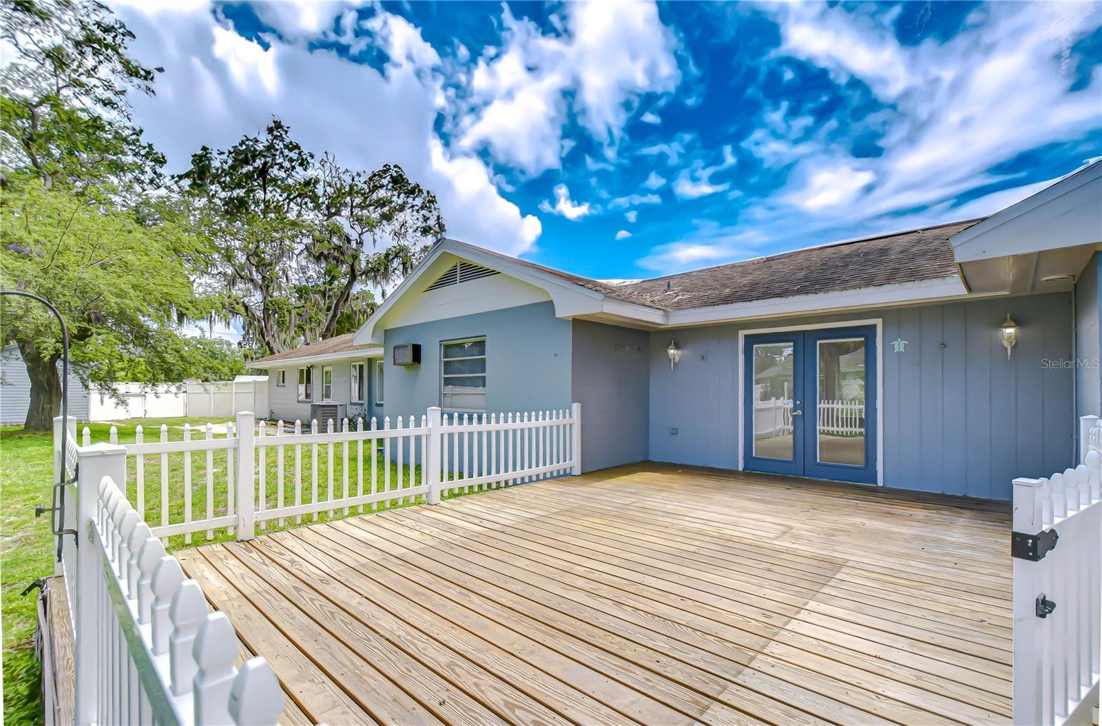 The deck off the dining room makes entertaining easy!