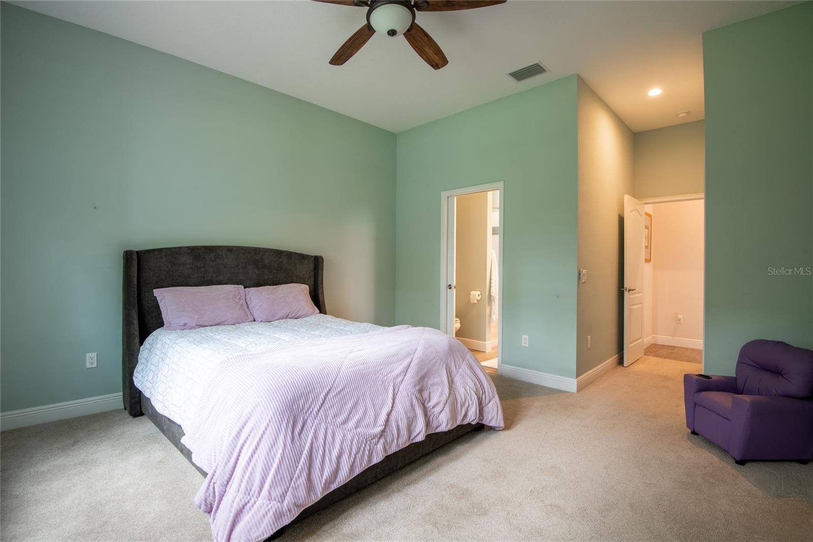 Third bedroom.