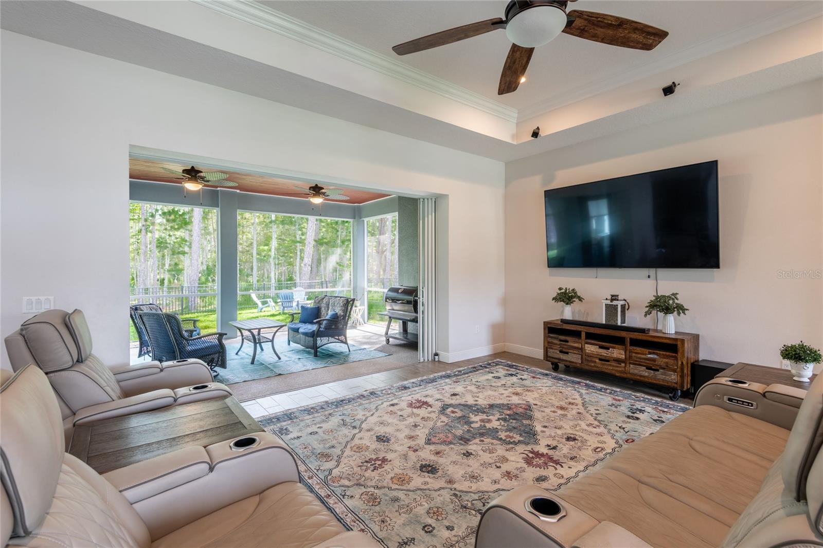 Sliders recess open to bring the outdoors in.