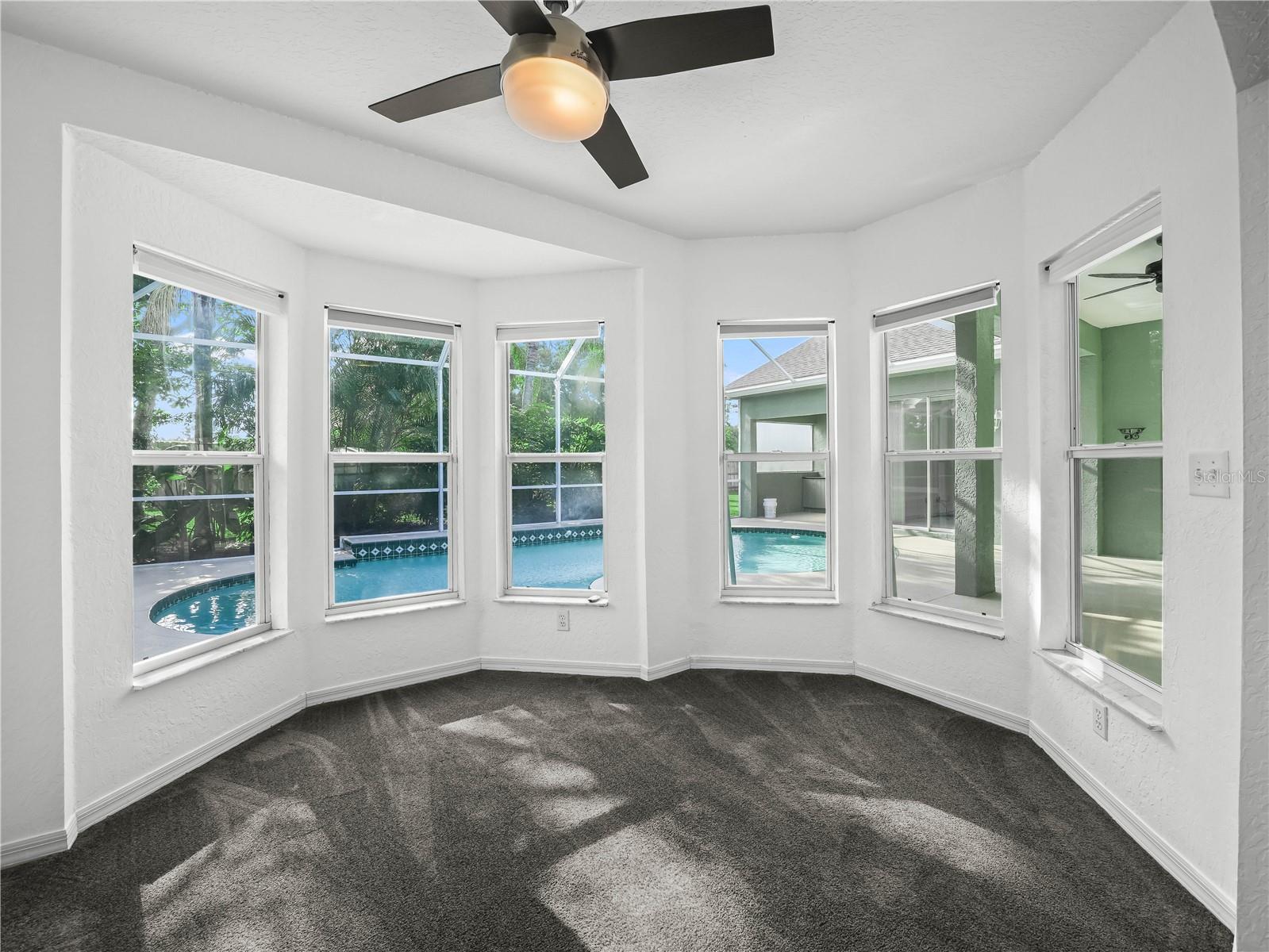 Bay Window in Main Bedroom overlooks lanai