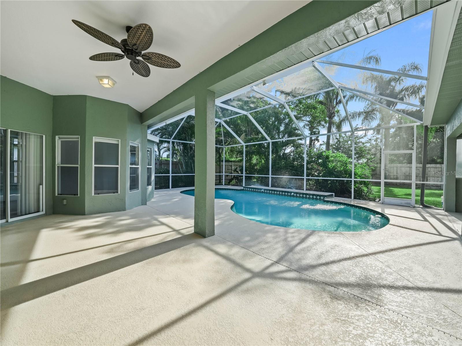 large lanai
