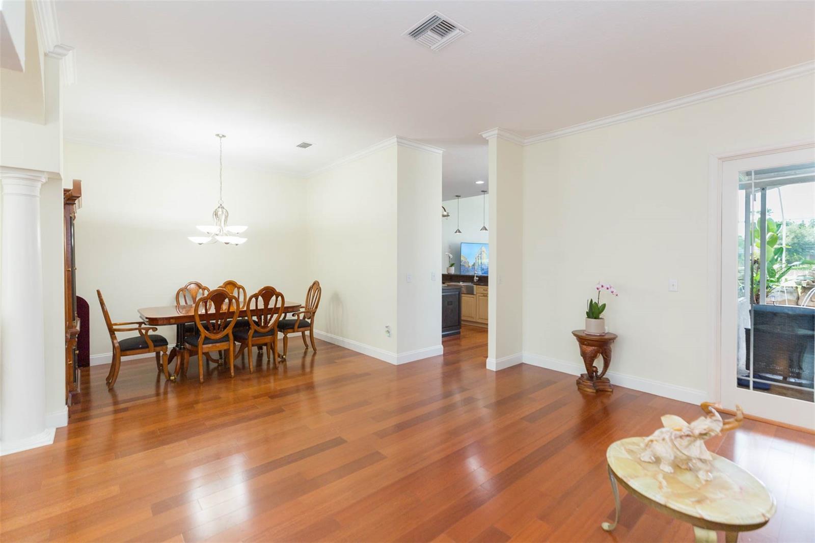 Formal dining room
