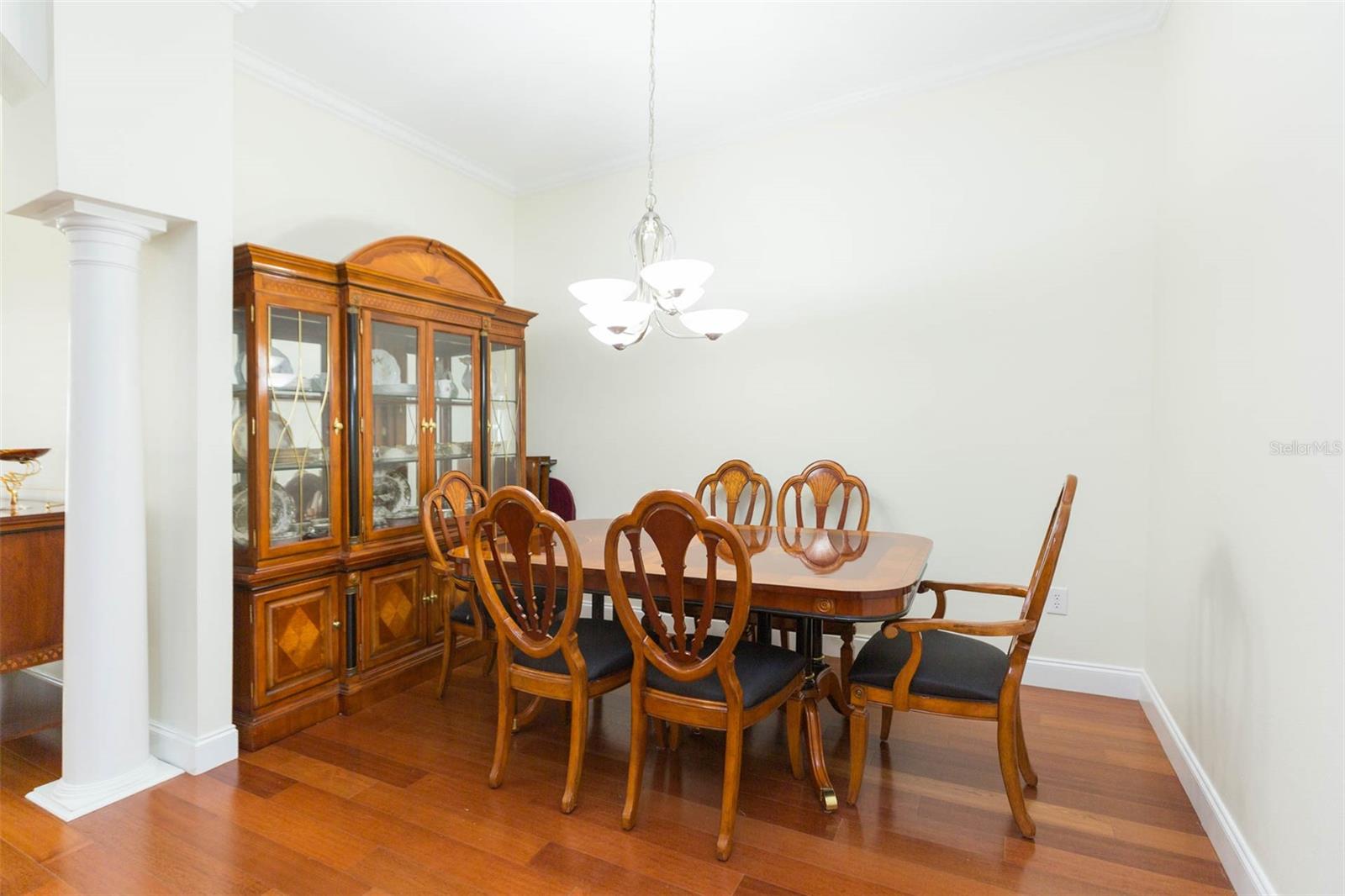 Formal dining