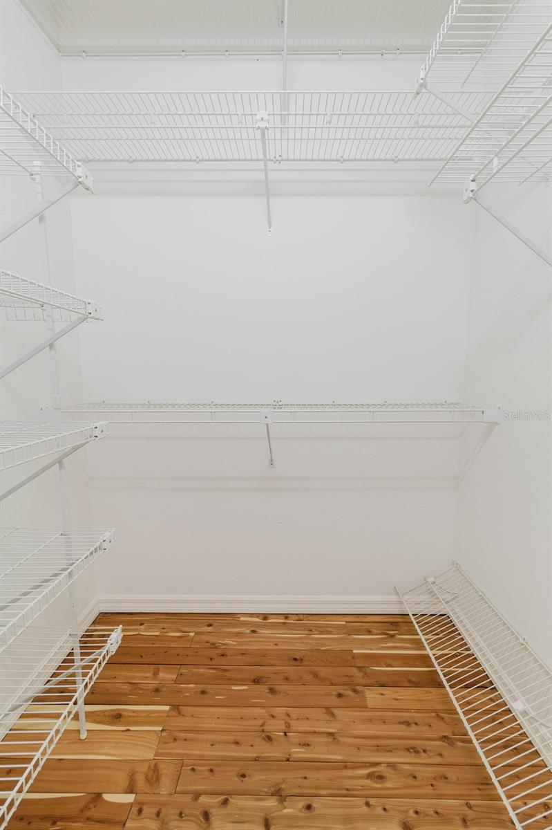 2 walk in closets