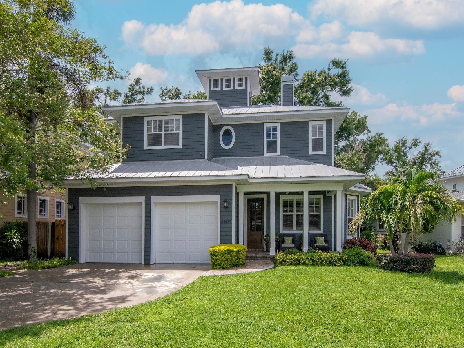 Welcome Home to Waverly Place!