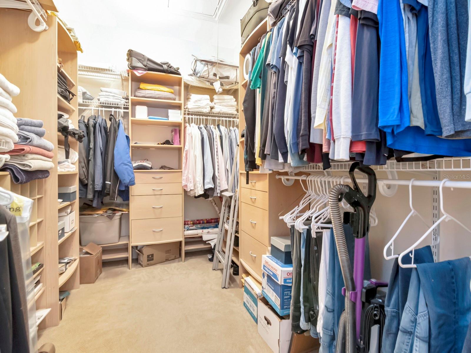 Primary Suite Walk-in Closet.