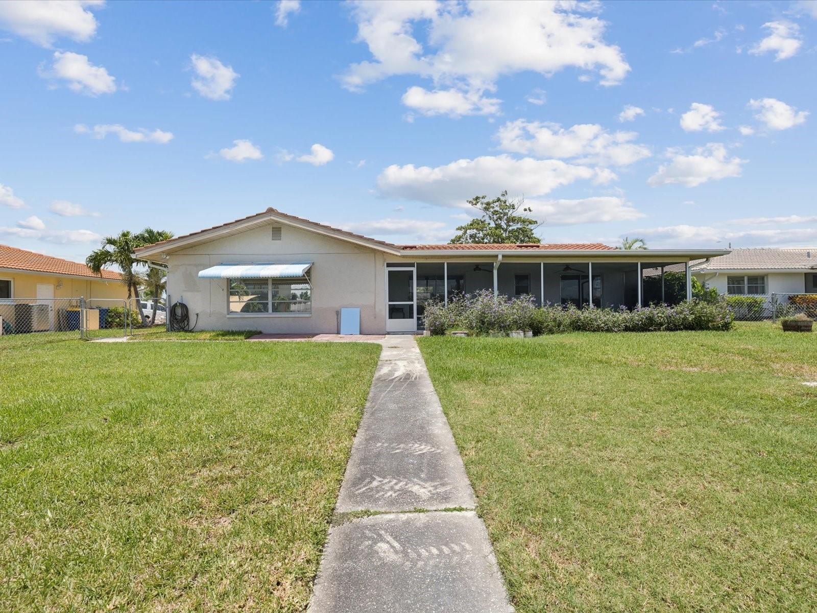 Backyard to house