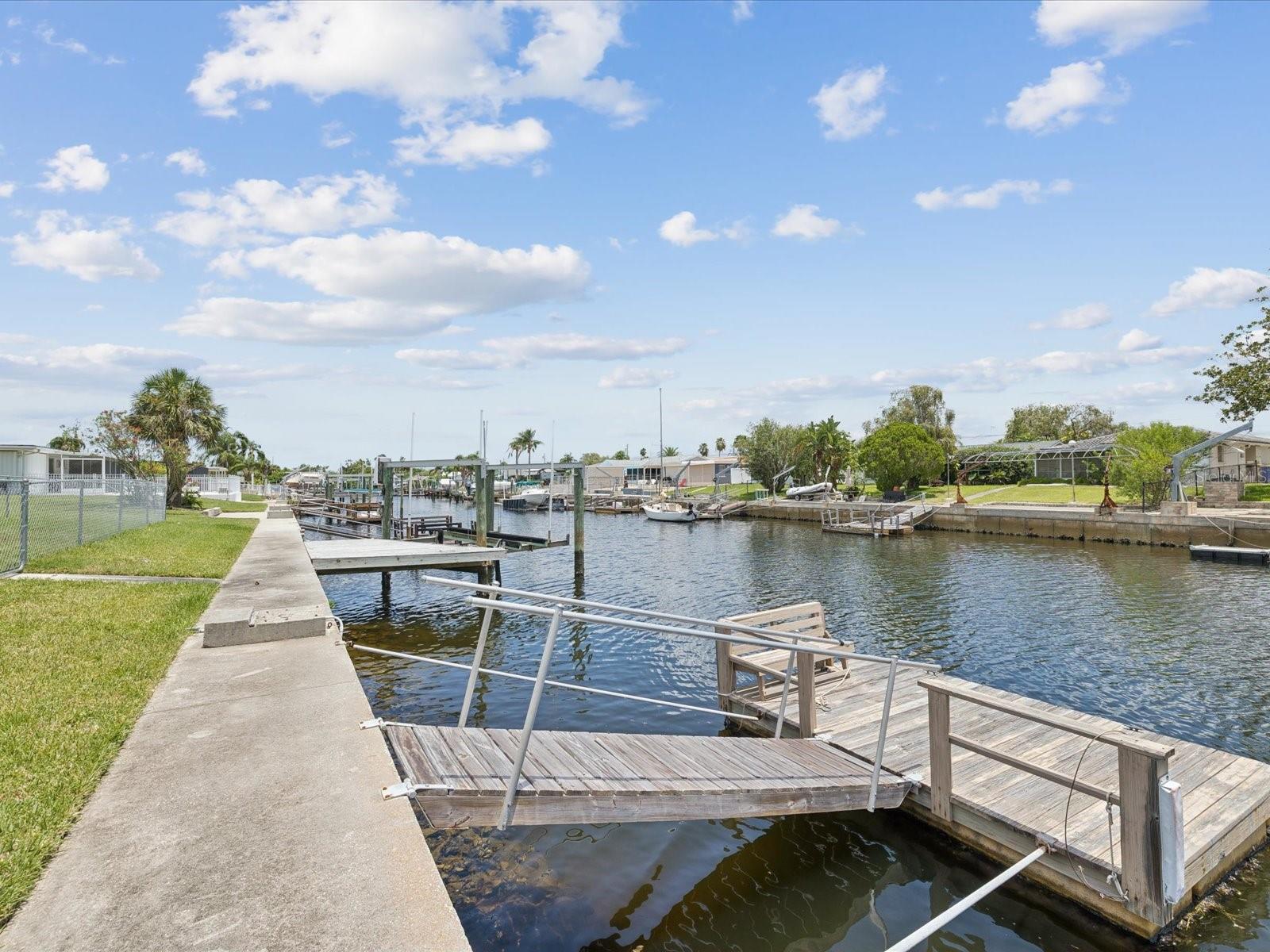 Lift and floating dock