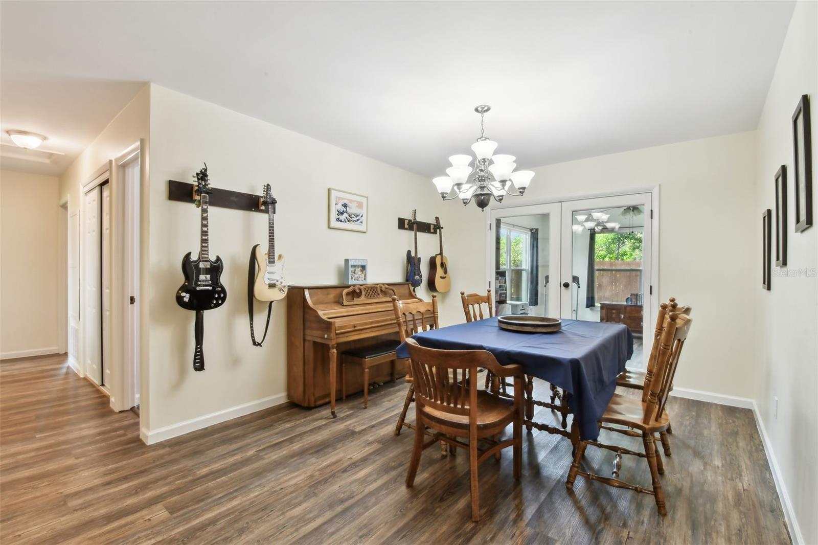Dining room looking to bonus room