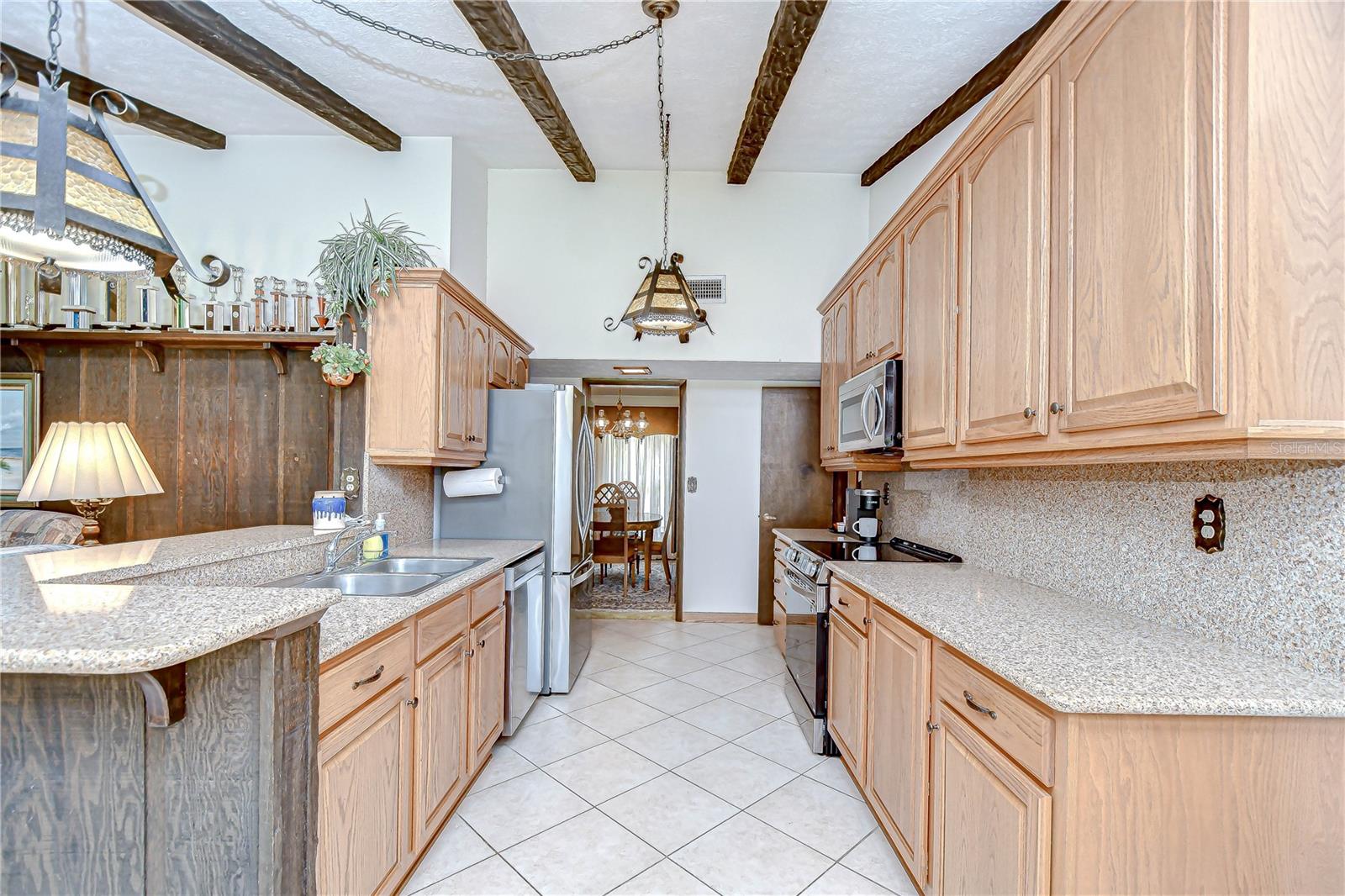 Stainless appliances!