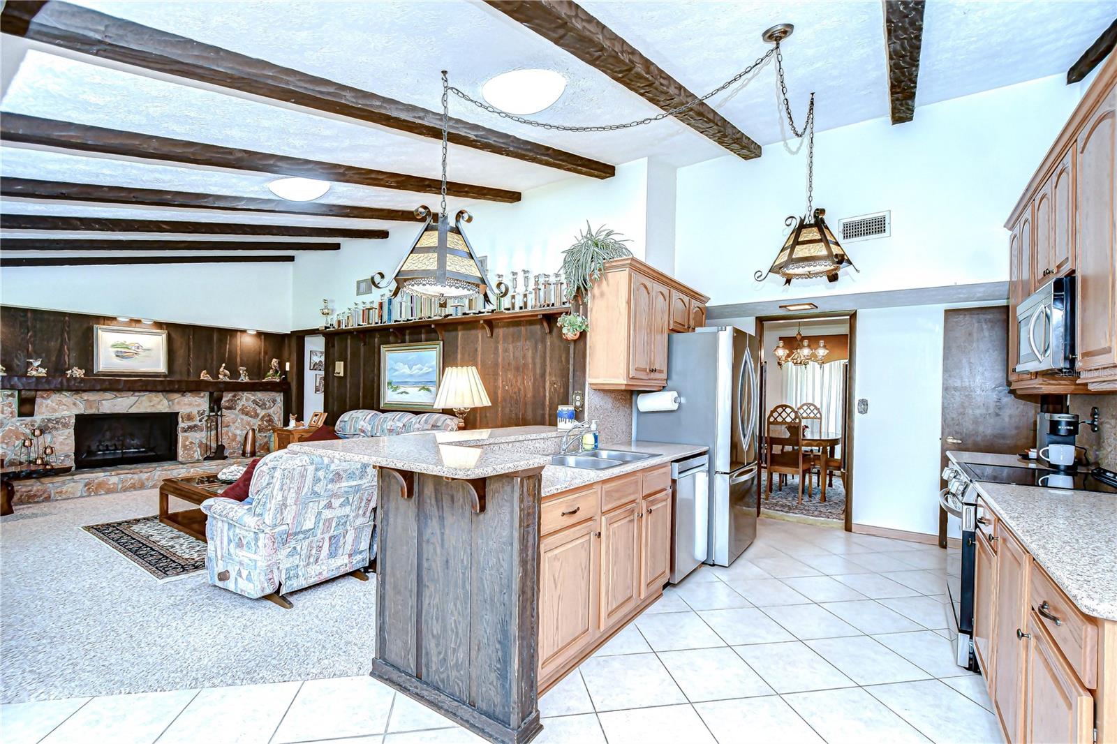 Kitchen connects to family room!