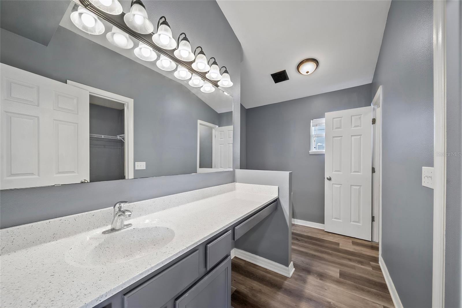 Primary Ensuite Bath