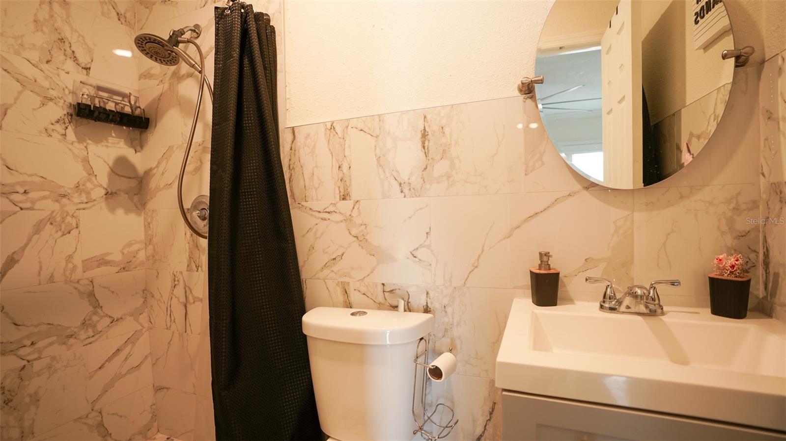 Attached Suite 1 Bathroom