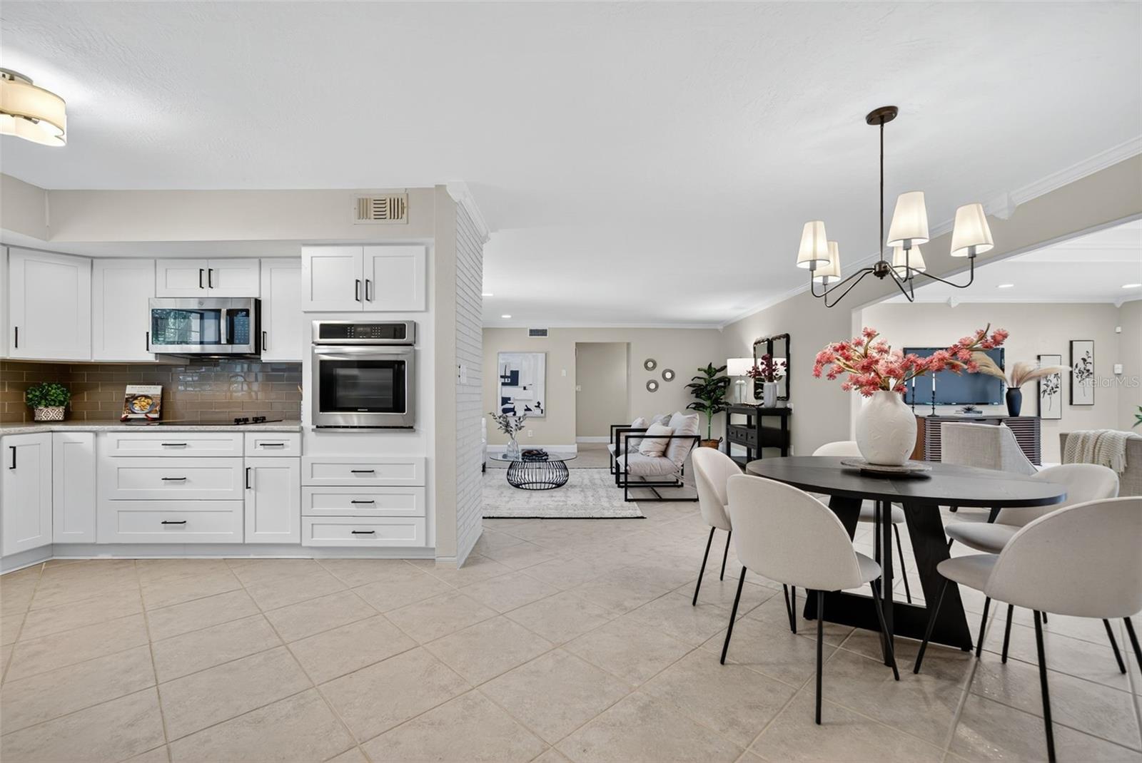 Dining/Kitchen Combo
