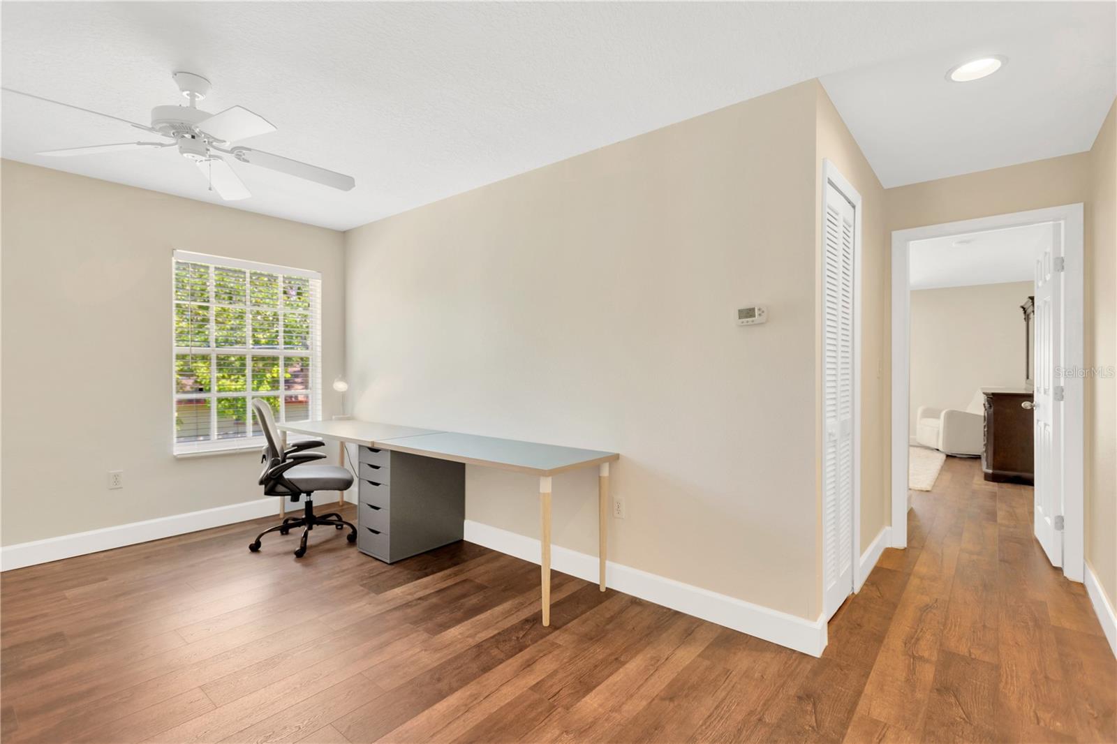 Spacious Loft Between The Two Bedrooms