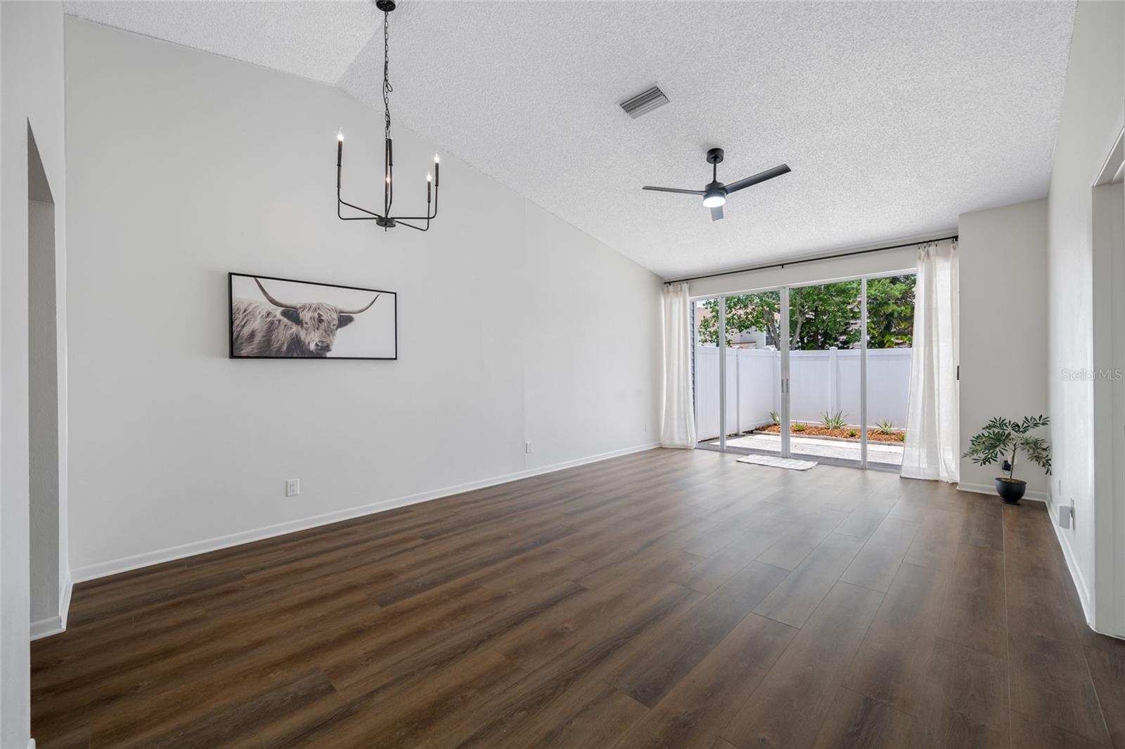 Dining & Living Room Combination