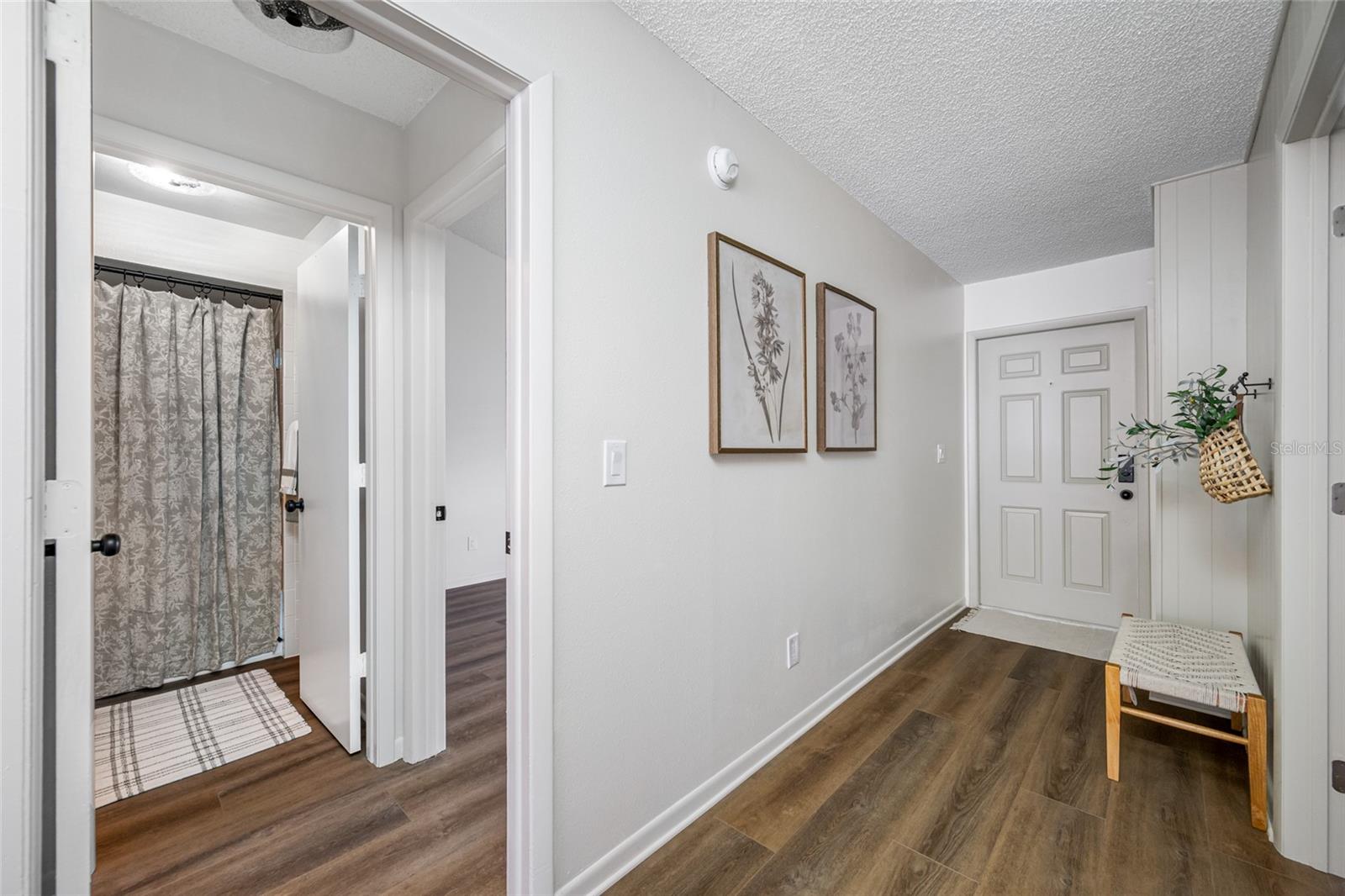 Front Foyer Area & 2nd Bathroom