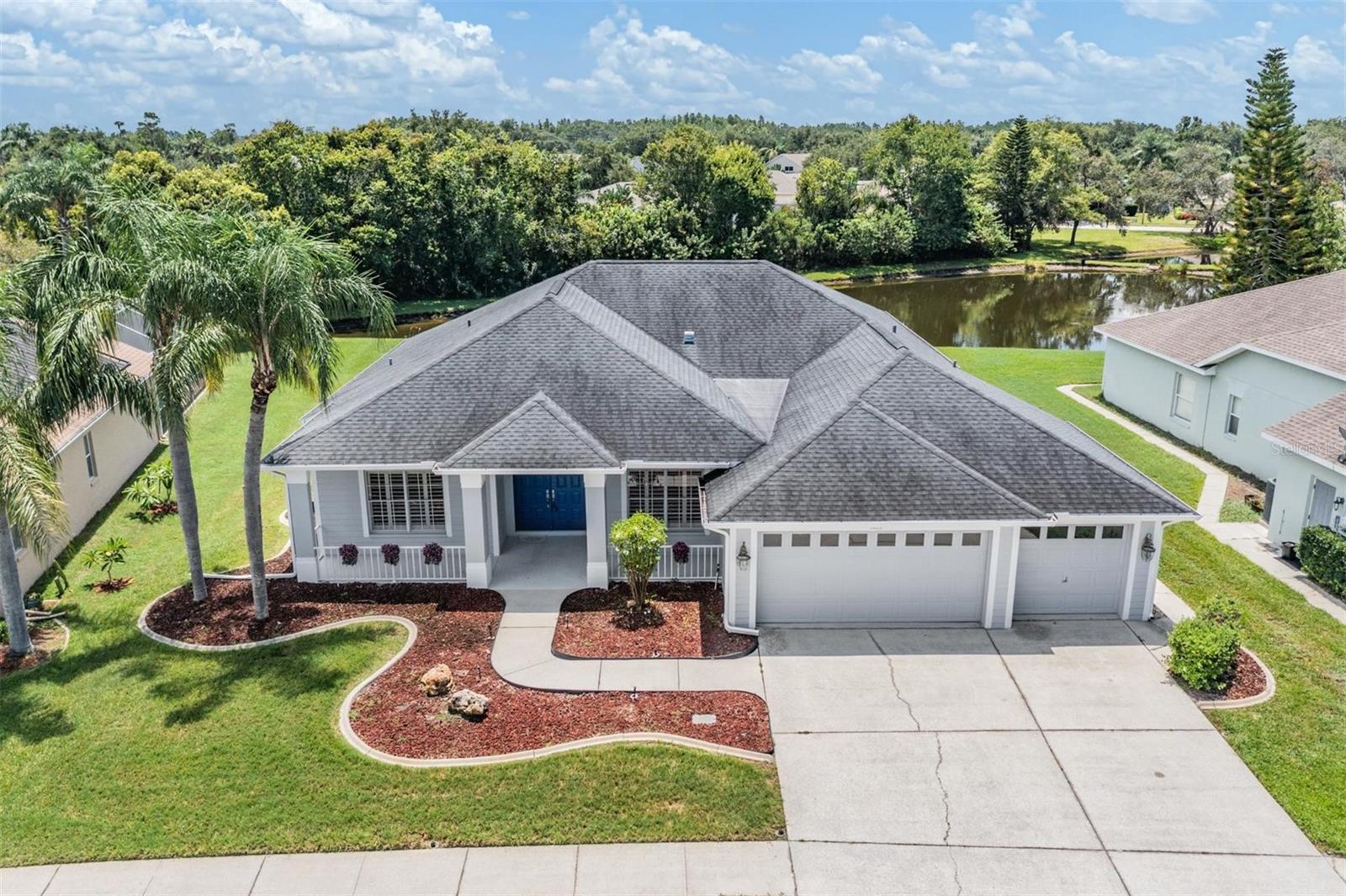 Sought-after 3 car garage