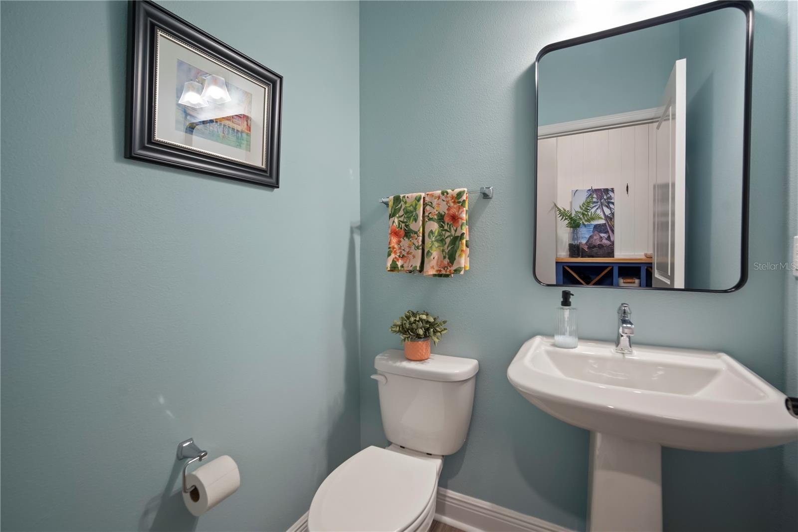 Guest Half Bath
