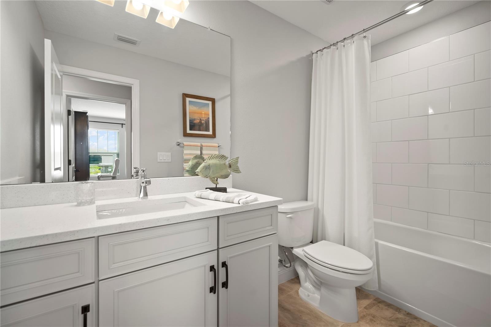 Upstairs Secondary Bathroom