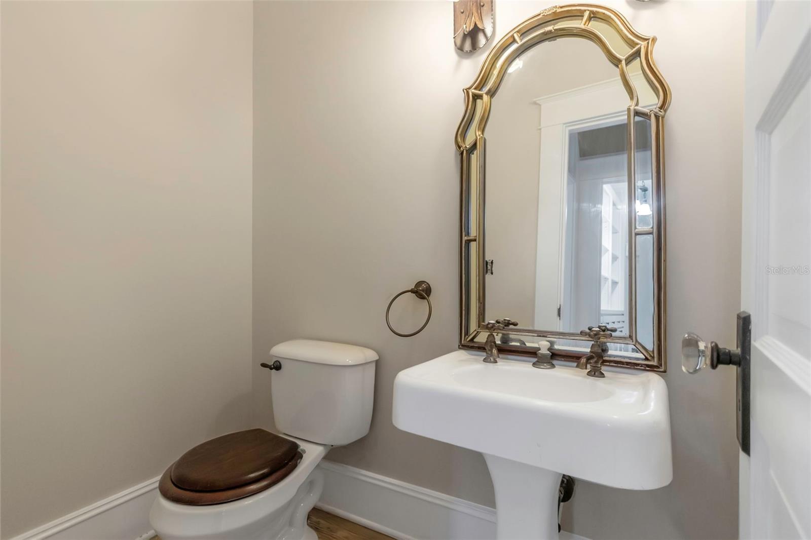 Half bath  between dining room and kitchen