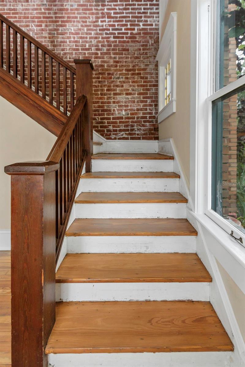 Beautiful original wood banister