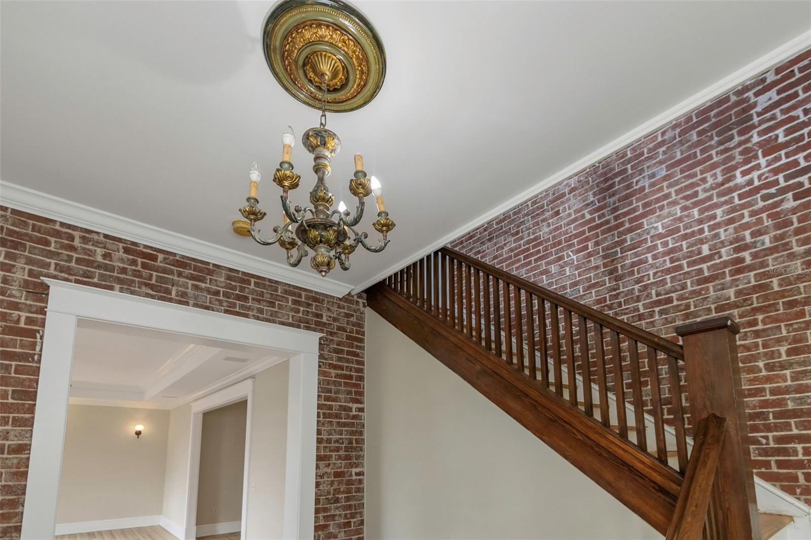 Many beautiful period details